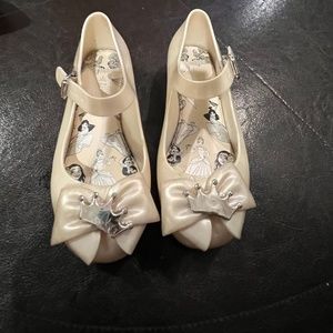 Mini Melissa Mary Jane Toddler size 11